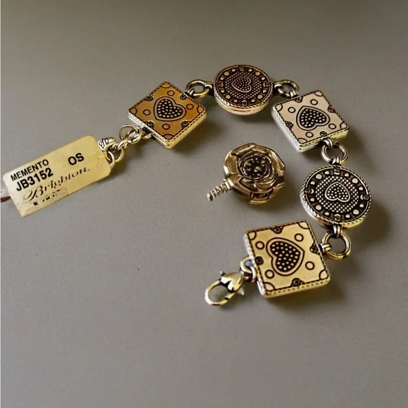 Brighton Memento Photo Link Bracelet in silver tone, style number JB3152. - Picture 2 of 7